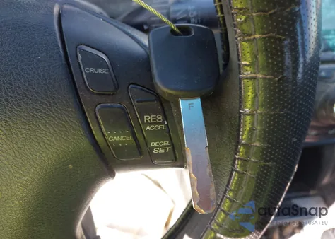 2005 Honda Accord 2.4 Lx из США, поврежденный, VIN 3HGCM564X5G706535